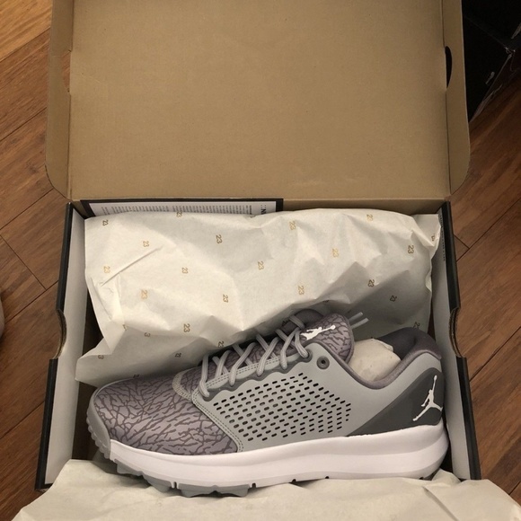 NIKE GOLF SHOES - AIR JORDAN MEN'S TRAINER ST - Picture 1 of 2